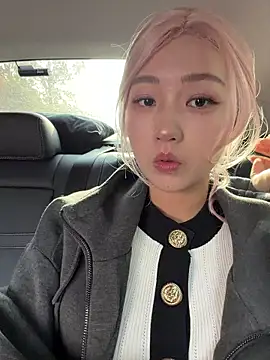 winter11 online show from November 2025 01:50:02 AM