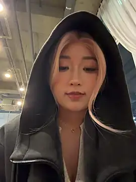 winter11 online show from November 2025 08:58:02 AM