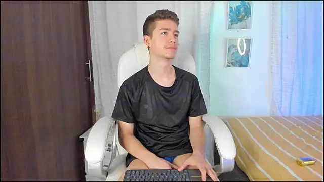 Snapshot of ThiagooJames chatting on September 2025 12:55:01 AM ThiagooJames online show from September 2025 12:55:01 AM