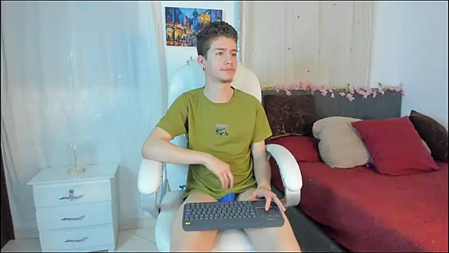 Snapshot of ThiagooJames chatting on October 2025 12:45:02 AM ThiagooJames online show from October 2025 12:45:02 AM