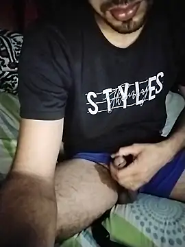 ashtoncooperr online show from November 2025 06:06:02 AM