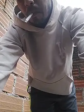 ashtoncooperr online show from January 2026 12:01:01 PM