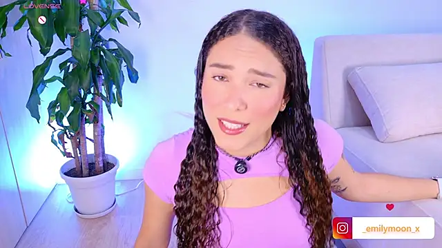 onlyemily  online show from May 2026 01:24:02 AM