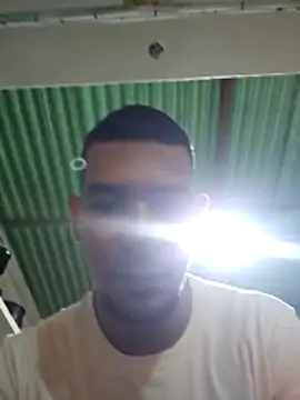 sexyboy fox online show from December 2025 04:44:01 PM