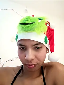 Snapshot of NovaTemptress chatting on December 2025 07:19:02 PM NovaTemptress online show from December 2025 07:19:02 PM