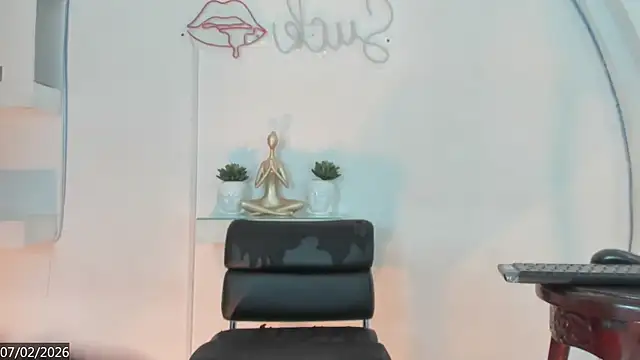 Vicky Hottman online show from February 2026 10:51:02 PM