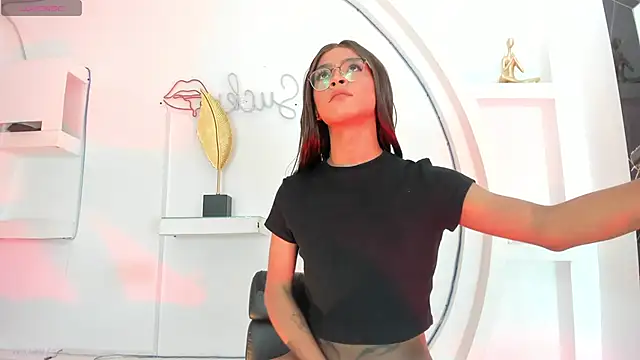 Vicky Hottman online show from September 2025 04:45:01 AM