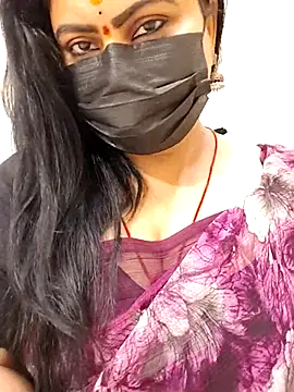 Snapshot of honey-flower chatting on October 2025 09:43:02 AM honey-flower online show from October 2025 09:43:02 AM