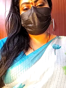 Snapshot of honey-flower chatting on October 2025 12:46:01 PM honey-flower online show from October 2025 12:46:01 PM