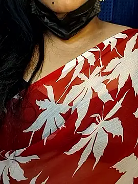 Snapshot of honey-flower chatting on October 2025 12:06:02 PM honey-flower online show from October 2025 12:06:02 PM