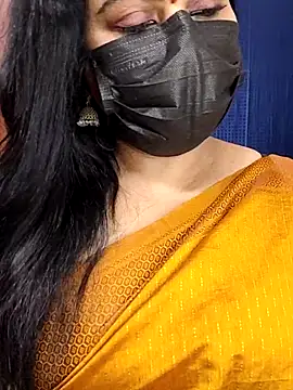 Snapshot of honey-flower chatting on October 2025 04:41:02 PM honey-flower online show from October 2025 04:41:02 PM