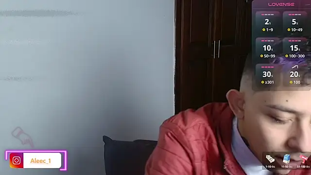 Aleecandrews online show from September 2025 07:20:02 PM