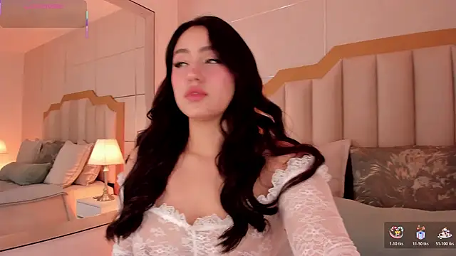 MaddieParker online show from April 2026 04:10:01 PM