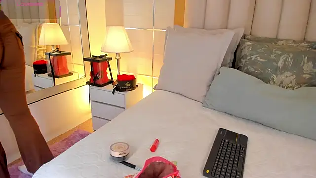 MaddieParker online show from February 2026 09:36:01 PM