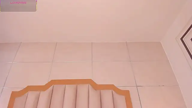 Snapshot of MaddieParker chatting on November 2025 11:15:01 PM MaddieParker online show from November 2025 11:15:01 PM