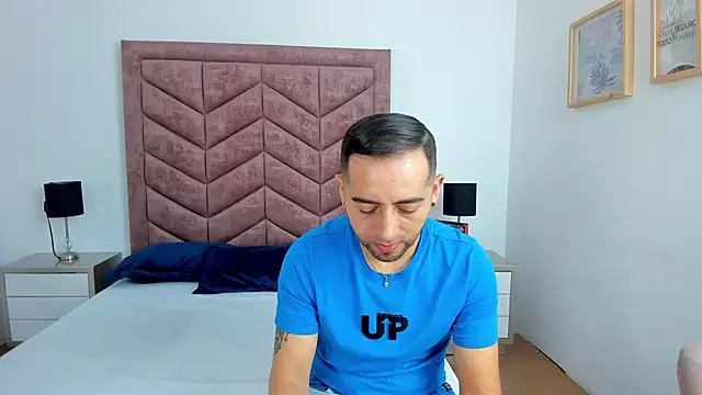 Lushian  online show from December 2025 02:34:01 PM