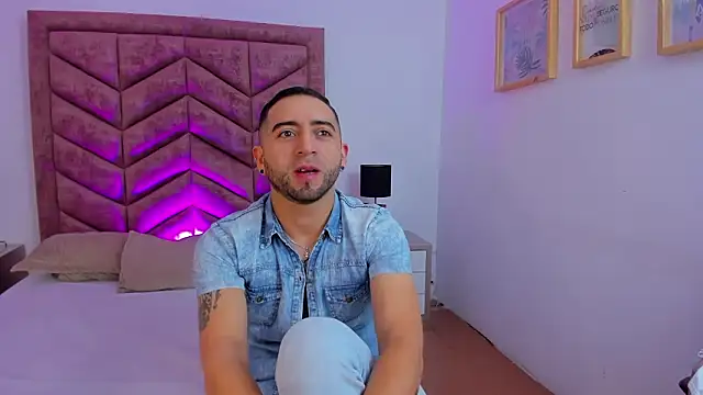 Lushian  online show from February 2026 03:00:01 PM