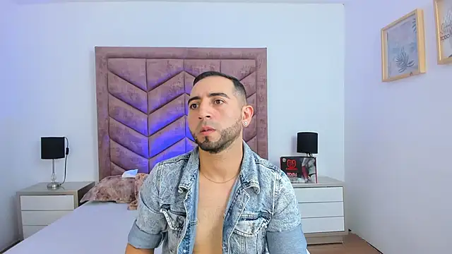 Lushian  online show from November 2025 01:26:02 PM