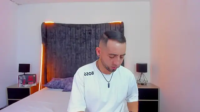 Lushian  online show from March 2026 04:44:01 PM