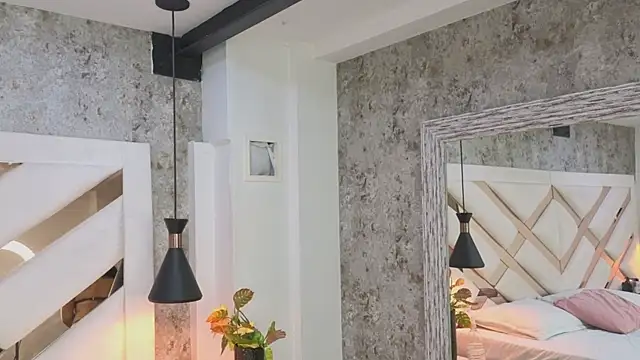 Snapshot of Saara_evans_ chatting on October 2025 07:49:02 PM Saara evans online show from October 2025 07:49:02 PM