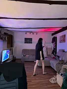 Seductively4 20 online show from February 2026 04:16:02 PM