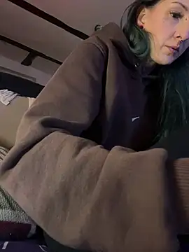 Seductively4 20 online show from January 2026 06:04:02 PM