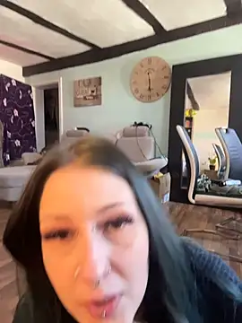 Seductively4 20 online show from March 2026 09:17:01 AM