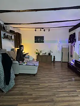 Seductively4 20 online show from January 2026 01:37:02 PM