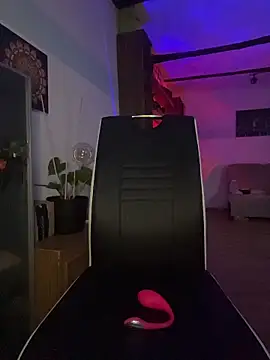 Seductively4 20 online show from February 2026 07:30:02 AM