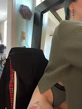 Seductively4 20 online show from March 2026 07:52:02 AM