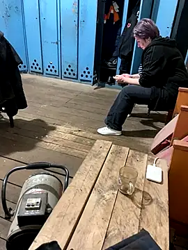 ReginaAndGordon online show from November 2025 02:21:03 PM