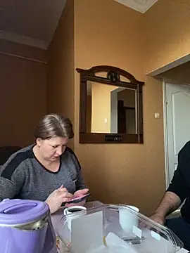 ReginaAndGordon online show from December 2025 01:35:02 PM