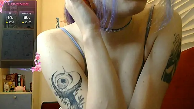 Snapshot of Marcia_Duran chatting on October 2025 08:12:01 PM Marcia Duran online show from October 2025 08:12:01 PM