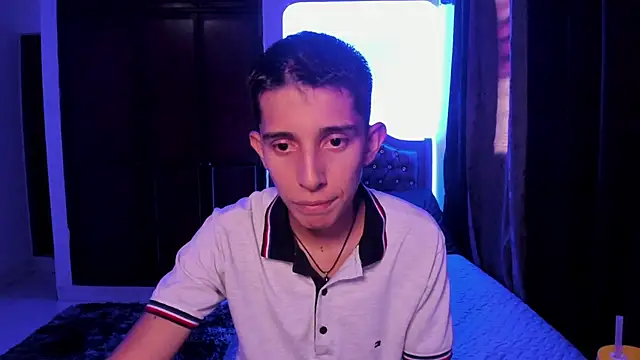 gomitaboy 1 online show from October 2025 10:19:01 PM