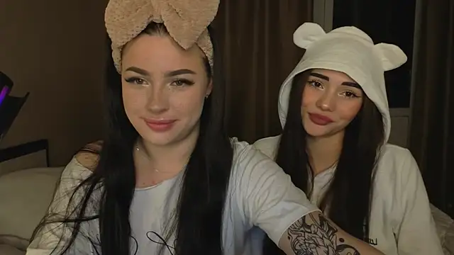 honey     bunny online show from September 2025 03:39:02 PM