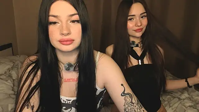 Snapshot of honey_____bunny chatting on January 2026 10:57:01 PM honey bunny online show from January 2026 10:57:01 PM