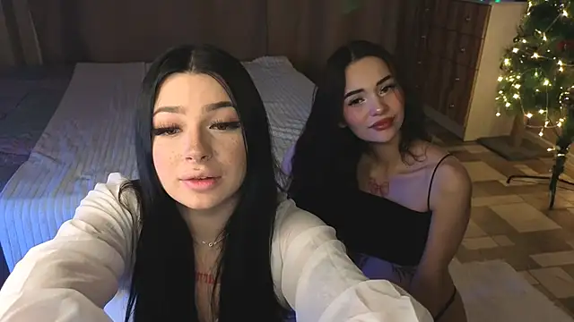 Snapshot of honey_____bunny chatting on January 2026 04:22:01 PM honey bunny online show from January 2026 04:22:01 PM