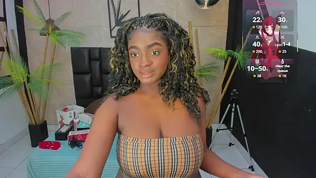 Snapshot of alana_bonny chatting on September 2025 12:22:02 PM alana bonny online show from September 2025 12:22:02 PM