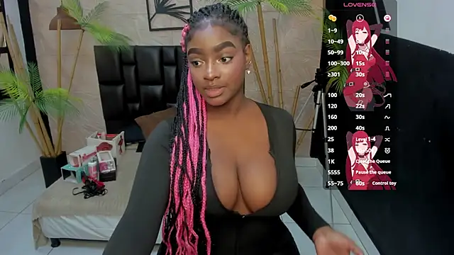 Snapshot of alana_bonny chatting on December 2025 12:37:01 PM alana bonny online show from December 2025 12:37:01 PM