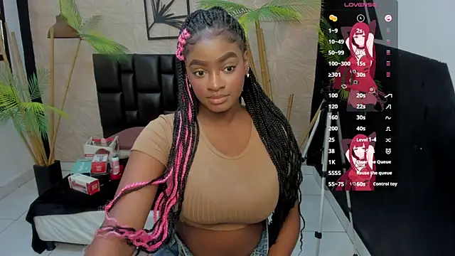 Snapshot of alana_bonny chatting on November 2025 12:27:02 PM alana bonny online show from November 2025 12:27:02 PM