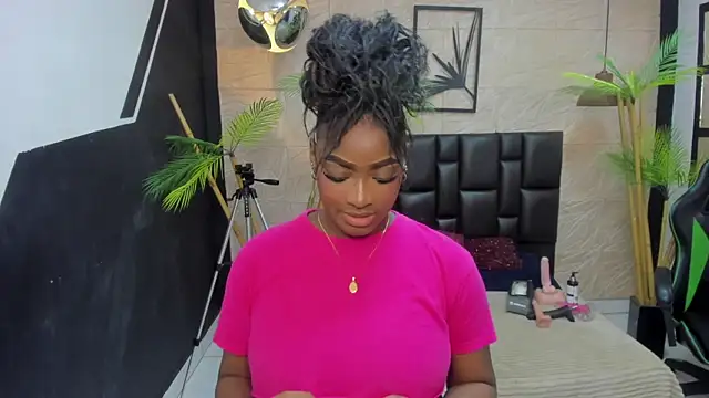 alana bonny online show from June 2026 02:18:02 PM