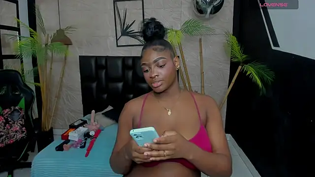 alana bonny online show from April 2026 12:28:01 PM