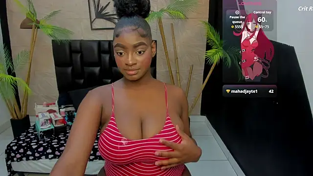 Snapshot of alana_bonny chatting on November 2025 01:15:02 PM alana bonny online show from November 2025 01:15:02 PM