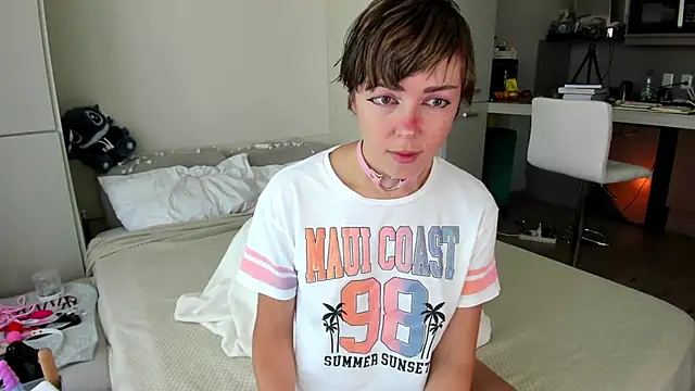 FantasticSonya online show from December 2025 11:15:01 AM