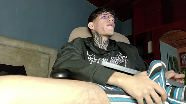 david huge online show from February 2026 04:03:01 AM