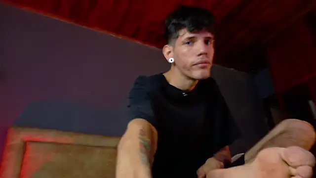 david huge online show from December 2025 02:58:02 AM