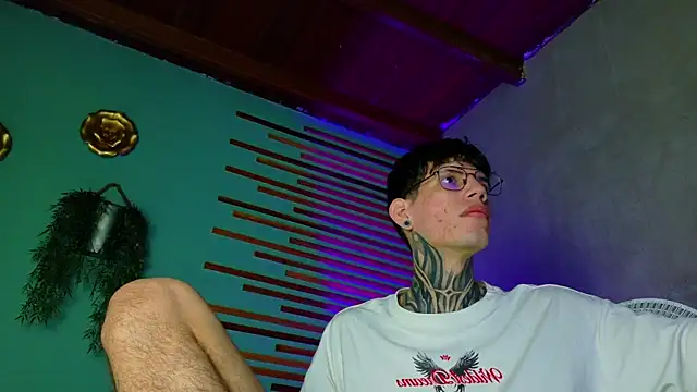 david huge online show from May 2026 01:25:01 PM