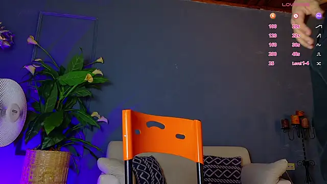 Snapshot of david_huge chatting on November 2025 01:27:02 PM david huge online show from November 2025 01:27:02 PM