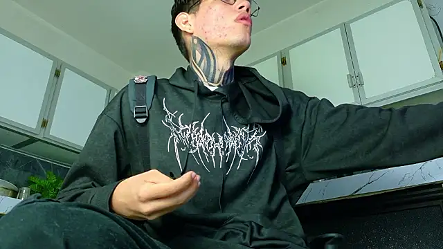 david huge online show from February 2026 06:37:01 AM