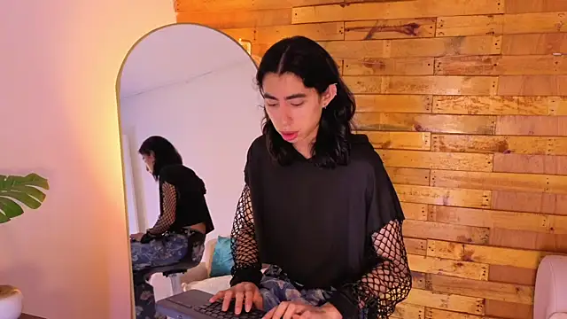 Snapshot of ryo_light chatting on June 2026 08:41:01 PM ryo light online show from June 2026 08:41:01 PM